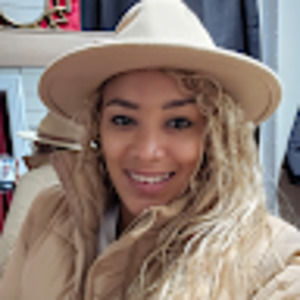 Meet your Posher, Darianna